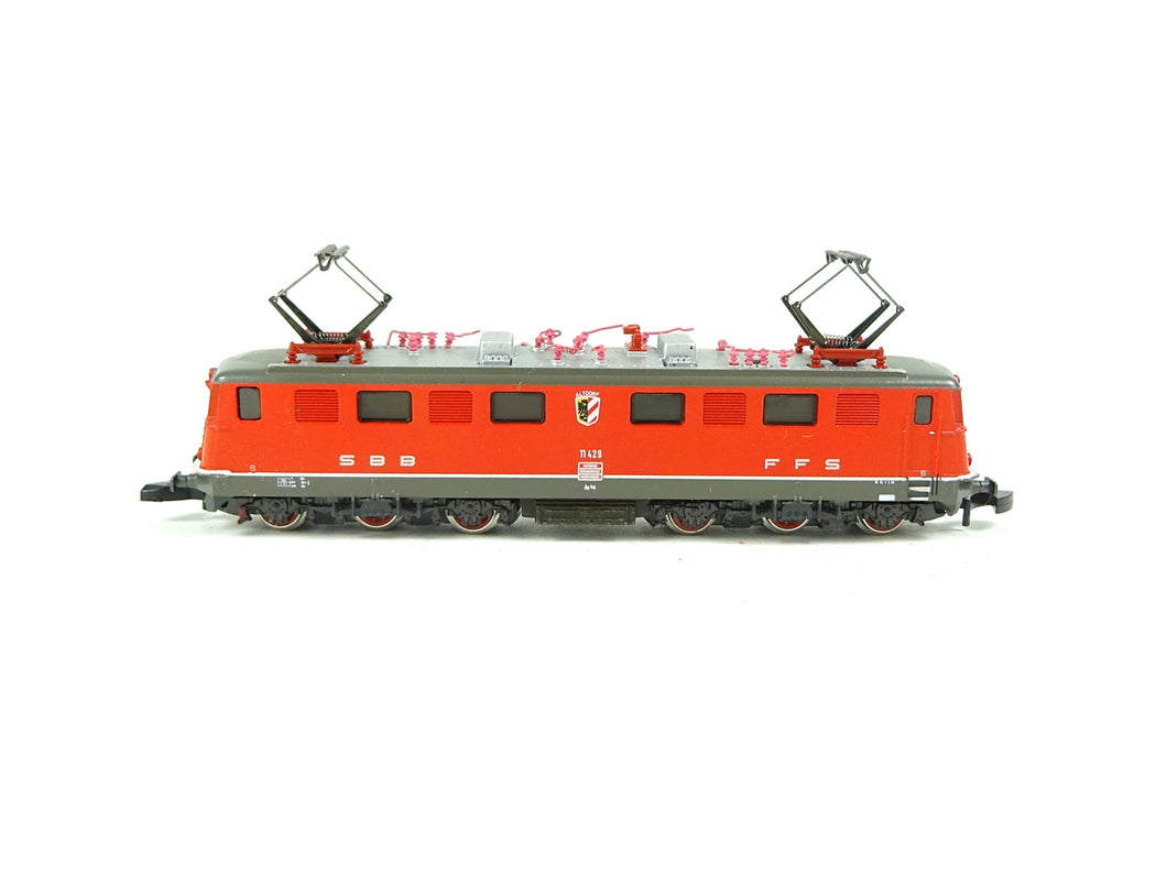 Märklin Z Elektrolokomotive Ae 6/6 der SBB rot 8849 OVP- Bastler!