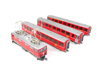 Laden Sie das Bild in den Galerie-Viewer, Bemo H0m DC Zugset Ge 4/4 I RhB &quot;Davoser Pendelzug&quot; 7252 100 OVP - Bastler
