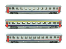 Laden Sie das Bild in den Galerie-Viewer, Märklin H0 Schnellzugwagen-Set "EC 90 Vauban" SNCB/NMBS 43523 neu OVP
