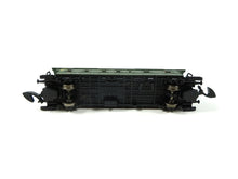 Laden Sie das Bild in den Galerie-Viewer, Märklin Z Einheitspersonenwagen BCi Donnerbüchse DB 87501 OVP
