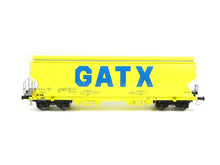 Laden Sie das Bild in den Galerie-Viewer, NME H0 Getreidewagen Tagnpps 95m³ GATX neongrün 525652 AC neu OVP
