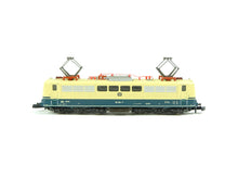 Laden Sie das Bild in den Galerie-Viewer, Märklin Z Elektrolokomotive BR 151 DB 8858 OVP- Bastler!
