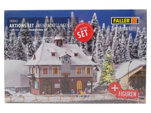 Laden Sie das Bild in den Galerie-Viewer, Faller H0 Aktions Set Bausatz Weihnachtssingen 190093 neu OVP
