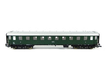 Laden Sie das Bild in den Galerie-Viewer, Roco H0 Reisezugwagen 3. Kl C4ü BBÖ 45666 OVP
