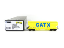 Laden Sie das Bild in den Galerie-Viewer, NME H0 Getreidewagen Tagnpps 95m³ GATX neongrün 525654 AC neu OVP

