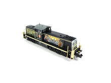 Laden Sie das Bild in den Galerie-Viewer, Minitrix N Diesellok BR 291 Amazing Amelie DCC sound 16299 OVP
