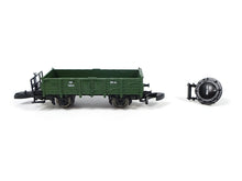 Laden Sie das Bild in den Galerie-Viewer, Märklin Z Offener Güterwagen m. Rauchkammertür Spielwarenmesse 2026 80136 neu
