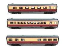 Laden Sie das Bild in den Galerie-Viewer, Trix H0 Ergänzungswagen zu Gasturbinen-triebzug BR 602 DB 23315 OVP
