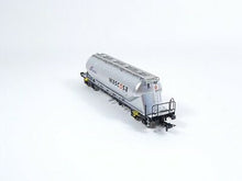 Laden Sie das Bild in den Galerie-Viewer, NME H0 503771 AC, Staubsilowagen Uacns 82m³  Wascosa-cemex, neu, OVP

