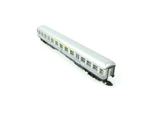 Laden Sie das Bild in den Galerie-Viewer, Märklin Z Nahverkehrswagen 1./2.Kl Silberling DB 8717 OVP
