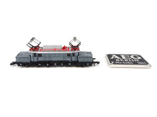 Laden Sie das Bild in den Galerie-Viewer, Märklin Z Lokomotivpackung 750 Jahre Berlin 8887 OVP - Bastler
