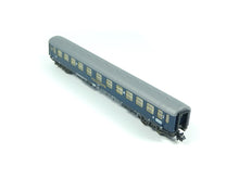 Laden Sie das Bild in den Galerie-Viewer, Fleischmann N Personenwagen 2. Kl Touropa DB 8115

