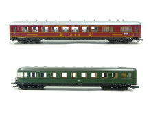 Laden Sie das Bild in den Galerie-Viewer, Liliput H0 Personenwagen Schürzenwagen-Set &quot;Jubiläumszug 150 Jahre&quot; DB, 834 OVP - ein falscher Wagen
