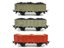 Laden Sie das Bild in den Galerie-Viewer, Trix Express Umbau H0 3 Hochbordwagen Om mit Kohle und Sand 3446 3414
