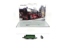 Laden Sie das Bild in den Galerie-Viewer, Märklin Z Offener Güterwagen m. Rauchkammertür Spielwarenmesse 2026 80136 neu
