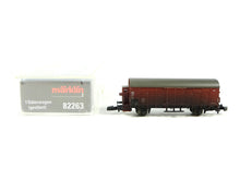 Laden Sie das Bild in den Galerie-Viewer, Märklin Z 2 Gedeckte Güterwagen Typ Gl 11 DB 82175 82263 OVP
