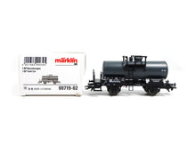 Laden Sie das Bild in den Galerie-Viewer, Märklin H0 Güterwagen BP Kesselwagen DB 00719-02 neu OVP
