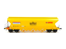 Laden Sie das Bild in den Galerie-Viewer, NME H0 Güterwagen Getreidewagen Tagnpps 101m³ NACCO - LOTOS 511645 DC neu OVP
