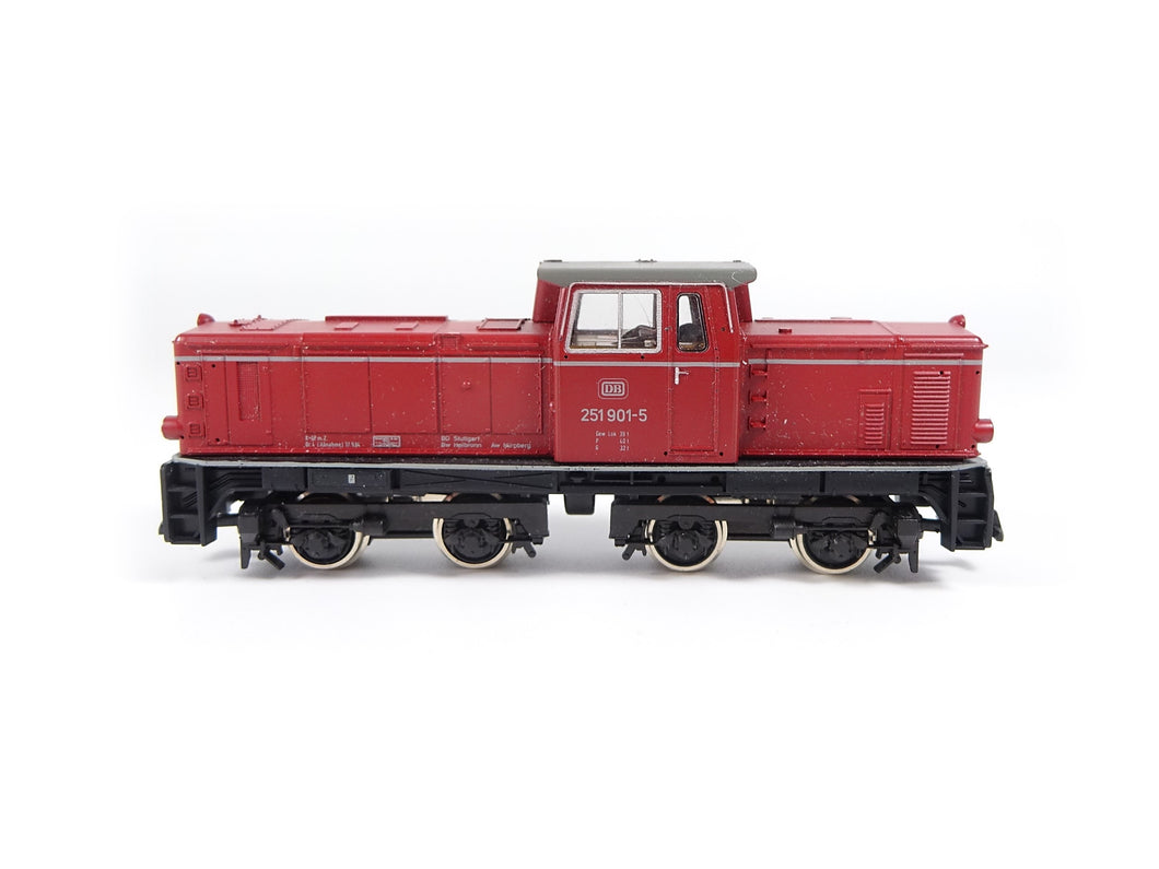 Bemo H0m DC Diesellokomotive BR 251 901-5 DB 1001 811 - Bastler