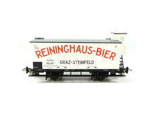 Laden Sie das Bild in den Galerie-Viewer, Piko H0 Bierwagen „Reininghaus Bier“ mit Bremserhaus ÖBB 54893 OVP
