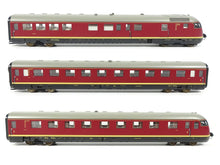 Laden Sie das Bild in den Galerie-Viewer, Trix H0 Schnell-Triebwagenzug BR VT 08.5 DB digital sound 22608 OVP
