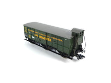 Laden Sie das Bild in den Galerie-Viewer, Trix Express H0 Profi-Club-Wagen Express 2013 gedeckter Güterwagen 33913 OVP
