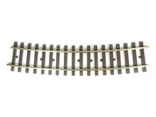Laden Sie das Bild in den Galerie-Viewer, Märklin Spur 1 Gebogenes Gleis Radius 1.394 mm 15° (H1099) 59075 neu
