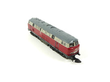 Laden Sie das Bild in den Galerie-Viewer, Märklin Z Diesellokomotive BR V 160 DB 8866 OVP - Bastler
