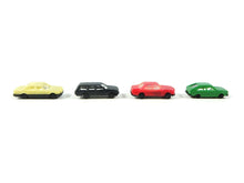 Laden Sie das Bild in den Galerie-Viewer, Märklin Z 4-teiliges Pkw-Set 8952 OVP
