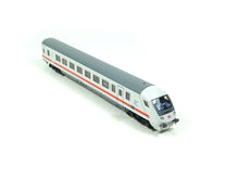 Laden Sie das Bild in den Galerie-Viewer, Fleischmann N Personenwagen IC/EC-Steuerwagen 2. Klasse DB AG 860884 neu OVP
