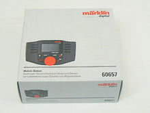 Laden Sie das Bild in den Galerie-Viewer, Mobile Station 3 Fahrgerät für mfx DCC motorola, Märklin H0 60657 neu, OVP
