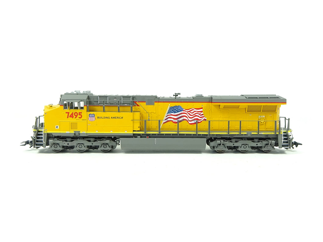 Diesellokomotive Typ GE ES44AC UP digital sound, Trix H0 25440 neu OVP