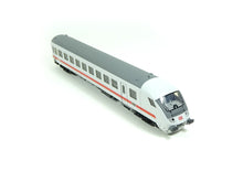 Laden Sie das Bild in den Galerie-Viewer, IC Schnellzug Steuerwagen DB weiß, Märklin H0 40503, neu
