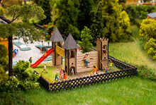 Laden Sie das Bild in den Galerie-Viewer, Bausatz Modellbau Spielplatz Lasercut-Mini, Faller H0 180446, neu
