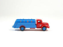 Laden Sie das Bild in den Galerie-Viewer, Wiking H0 Sondermodell Tankwagen Magirus Fina  0781 52 neu, OVP
