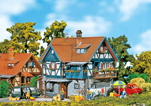 Modellbahn Modellbau Ländliches Fachwerkhaus, Faller H0 130275 neu OVP
