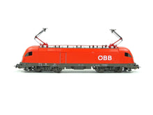 Laden Sie das Bild in den Galerie-Viewer, E-Lok DCC Taurus ÖBB, aus Piko 59026 neu
