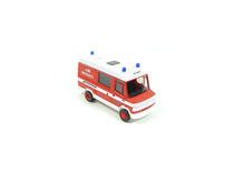 Laden Sie das Bild in den Galerie-Viewer, Herpa H0 943444, MB T2 NAW Feuerwehr Bremen, neu, OVP
