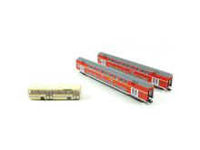 Laden Sie das Bild in den Galerie-Viewer, Personenwagen Set Doppelstockwagen Regionalexpress DB AG inkl. Bus, aus Minitrix N 11148 neu
