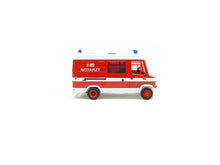 Laden Sie das Bild in den Galerie-Viewer, Herpa H0 943444, MB T2 NAW Feuerwehr Bremen, neu, OVP
