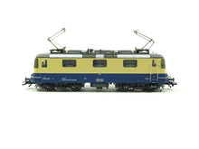 Laden Sie das Bild in den Galerie-Viewer, Elektrolok Rheingold mfx+ digital sound Re 421 TR blau/beige, Märklin H0 37300 -02 neu OVP
