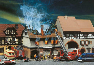 Bausatz Modellbau Brandruine Gasthaus Zur Sonne, Faller H0 130429, neu