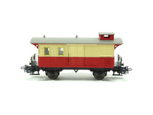 Laden Sie das Bild in den Galerie-Viewer, Personenwagen Start up Gepäckwagen, Märklin H0 4108  neu OVP
