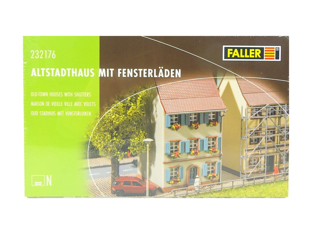 Modellbahn Bausatz Altstadthaus m. Fensterläden, Faller N 232176 neu OVP