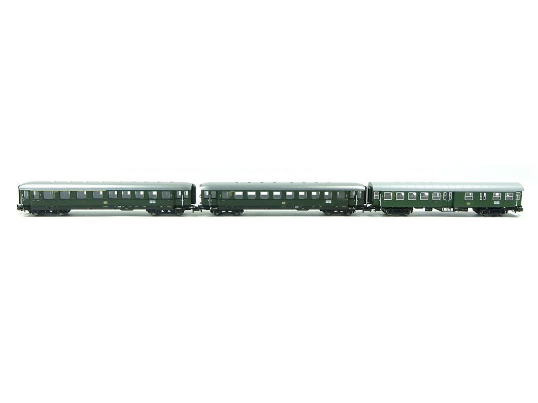 Wagen Set Eilzug im Donautal, Minitrix N 18209 neu, OVP