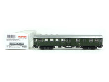 Laden Sie das Bild in den Galerie-Viewer, Personenwagen Umbauwagen 2. Kl mit Gepäckraum, DB, Märklin H0 41330 neu, OVP
