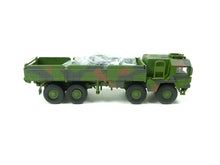 Laden Sie das Bild in den Galerie-Viewer, Schuco 45 265 8500, MAN 10t GL flecktarn mit Kran, 1:87, neu, OVP
