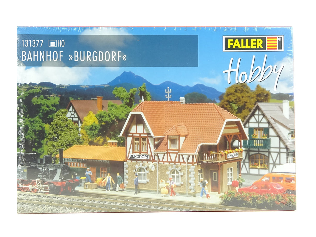 Modellbahn Bausatz Bahnhof Burgdorf Faller H0 131377 neu, OVP