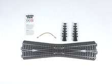 Laden Sie das Bild in den Galerie-Viewer, Märklin H0 24740, C  Gleis Kreuzung, neu, OVP
