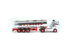 Herpa H0 942935, MB Actros Chemietank-Sattelzug 'Klaeser', neu, OVP